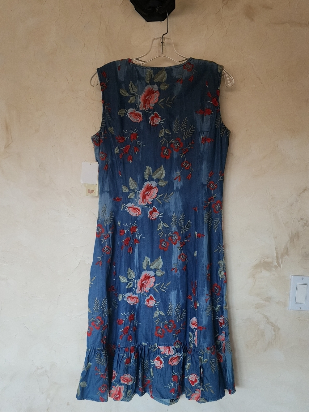 Reba Blue Floral V-Neck Midi Dress - Picture 4 of 7